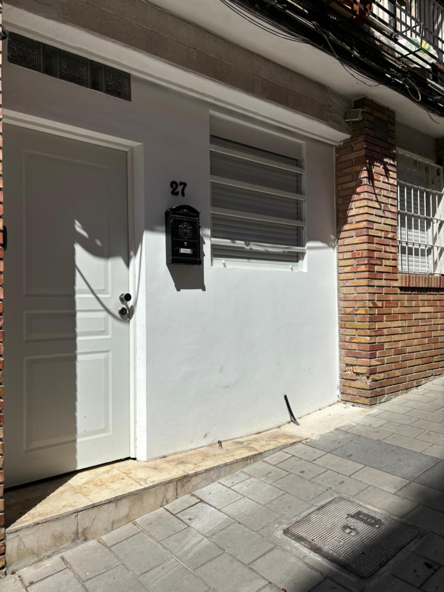 Estudio Centrico Alicante Exterior photo